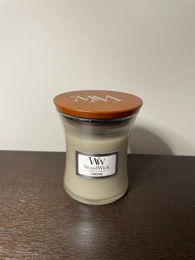 Woodwick Cream Jar Candle with Brown Wooden Lid